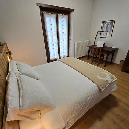Ca' Elide Appartement Aosta Buitenkant foto